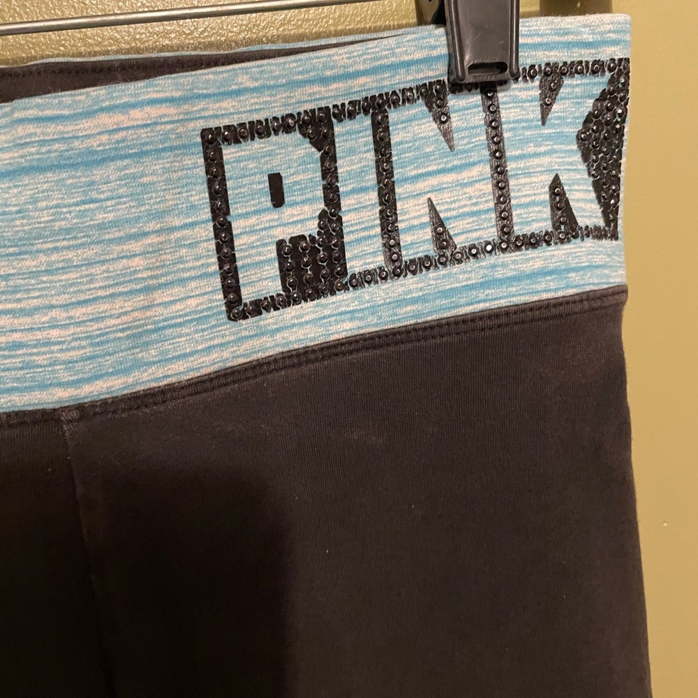 Like new Pink yoga pants size S